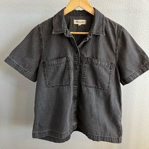 Madewell Denim Short-Sleeve Button-Up Shirt in Lunar Wash